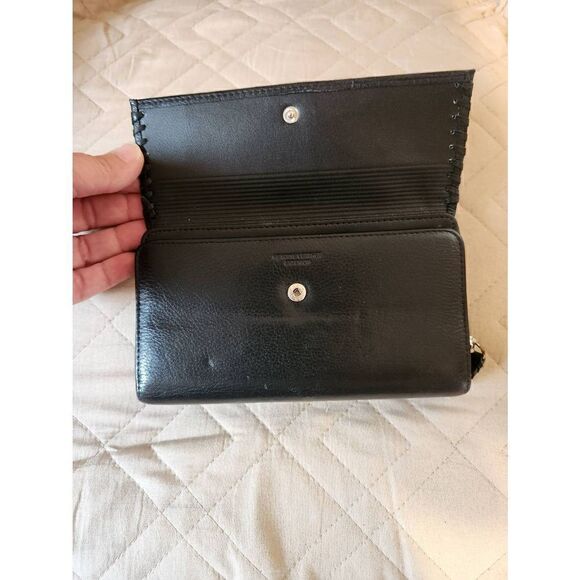 Hato Hasi Buxton GENUINE Black Leather wallet with side stiching and snap closur - Picture 3 of 8
